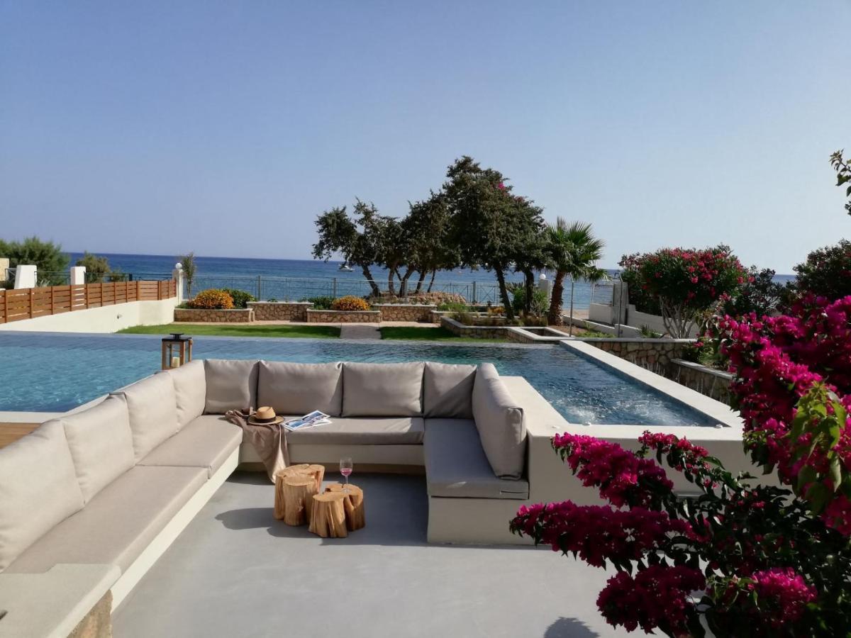 Villa Del Nonno Lardos Bagian luar foto